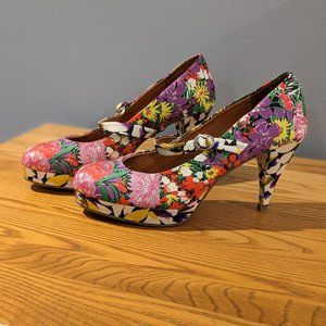 Miss Albright platform floral shoes